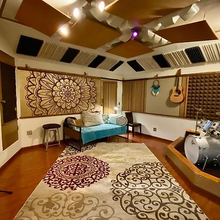 Oasis With Pool And Music Studio By Benvenu Los Angeles Ngoại thất bức ảnh